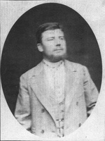 Pierre Surrel en étudiant barbu 1891